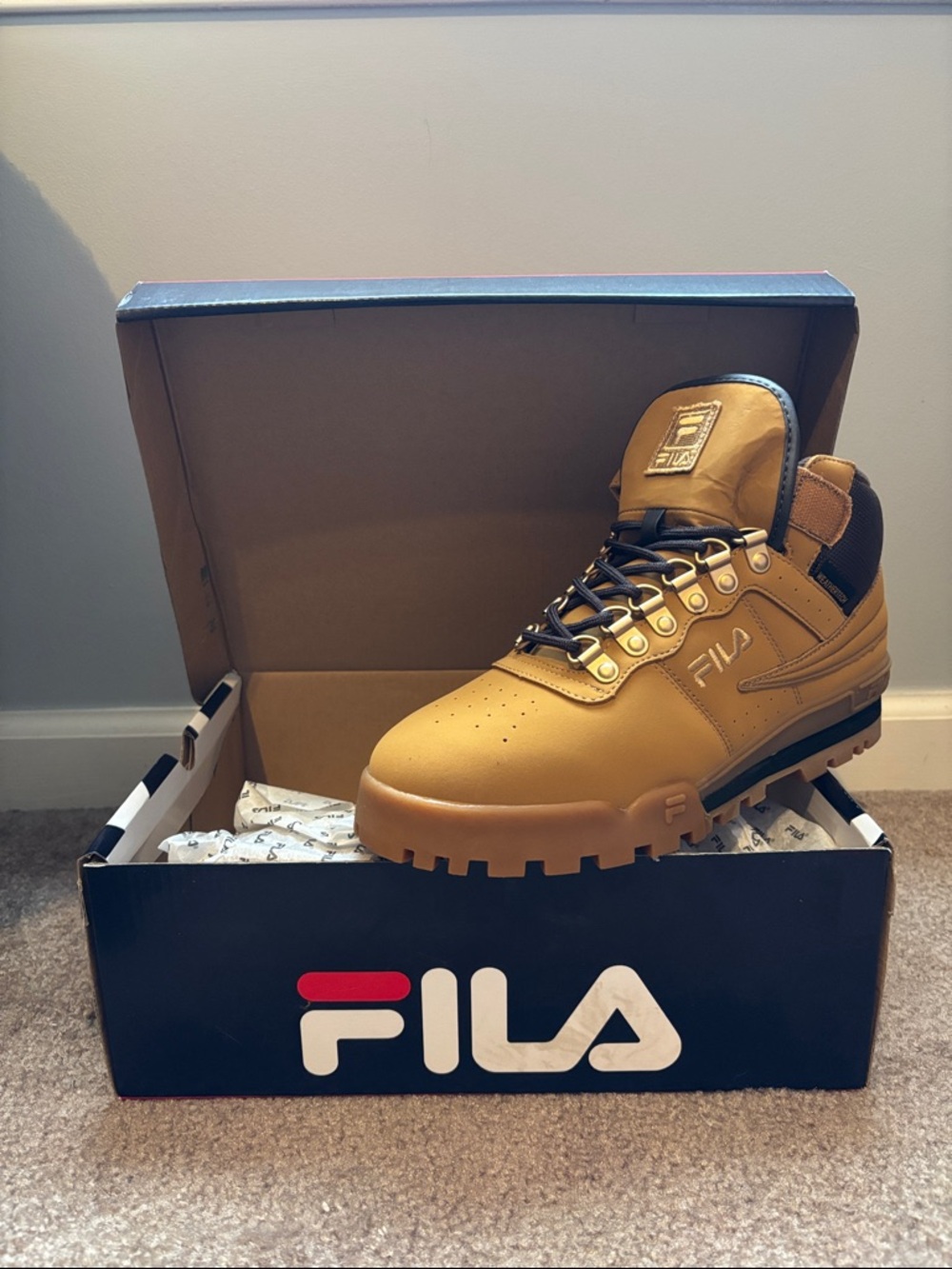 FILA Men’s Wheat Brown Leather Trek Boot